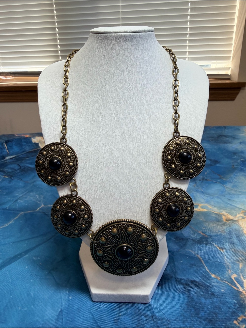 Hey! Sol Sister Necklace and Earring set